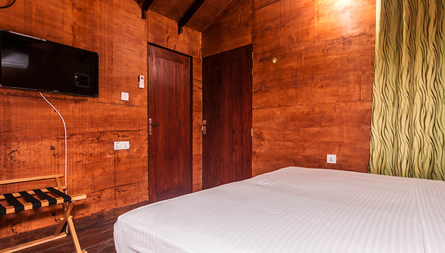 images/woodenChalet/img-2.jpg